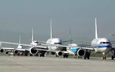 首都、南苑机场绕飞