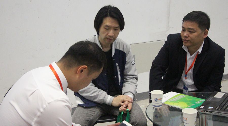 好色先生污版APP技术总工现场讲解 好色先生污版APP技术总工现场讲解