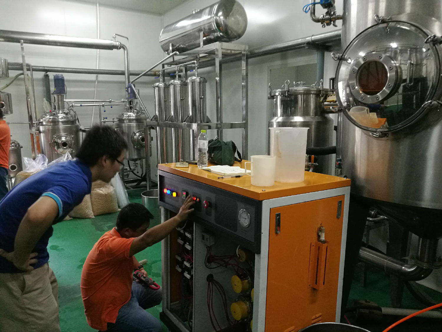 化工提纯工艺使用好色先生IOS破解版进行提纯