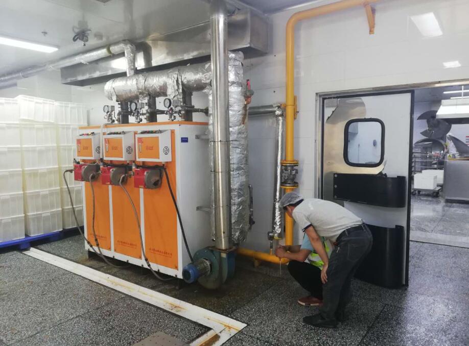 木耳烘干温度是关键，使用电蒸汽发生器温度可调更好控温