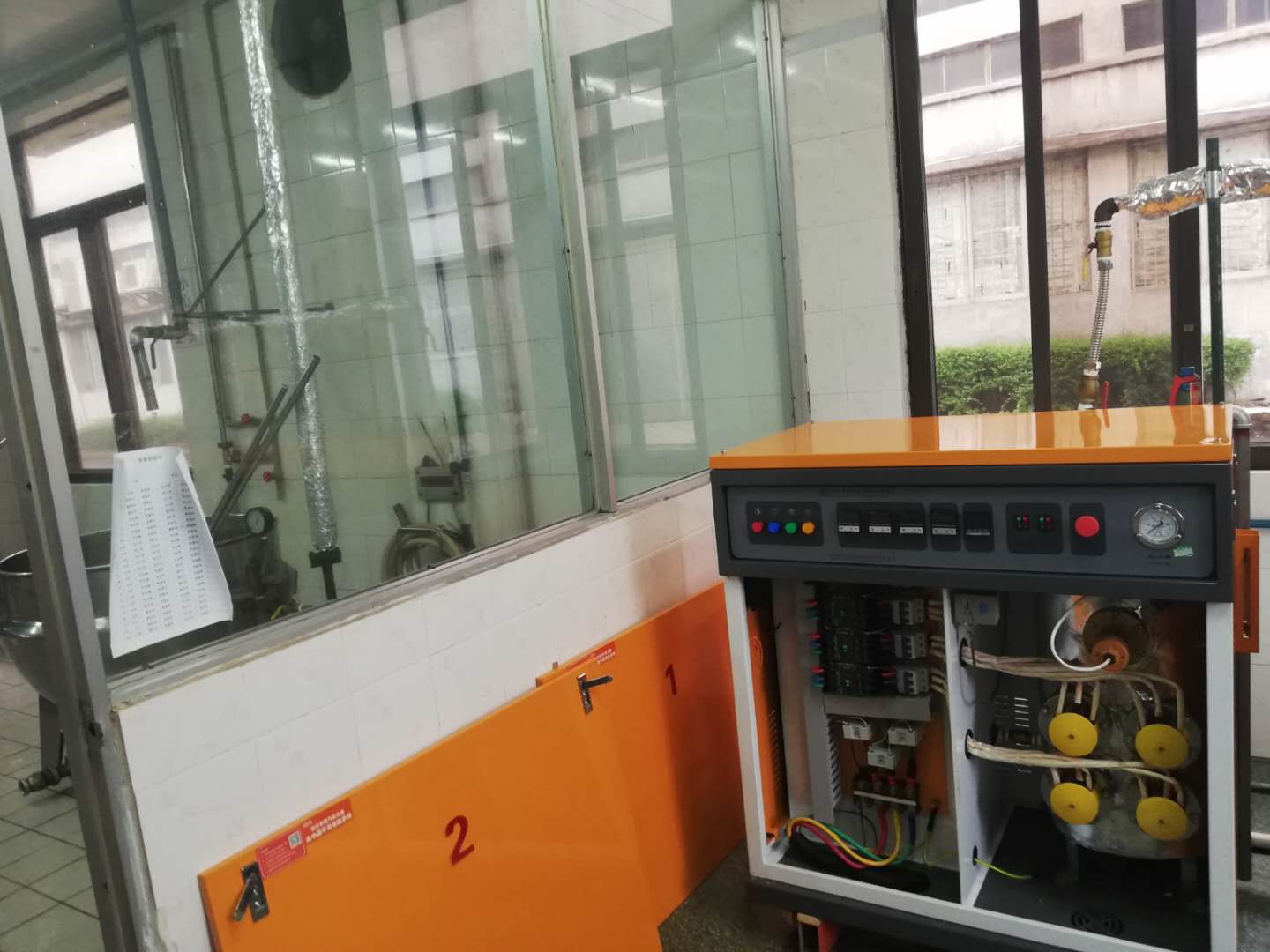 河北酿酒小型洁净蒸汽发生器使用现场 河北酿酒小型洁净蒸汽发生器使用现场